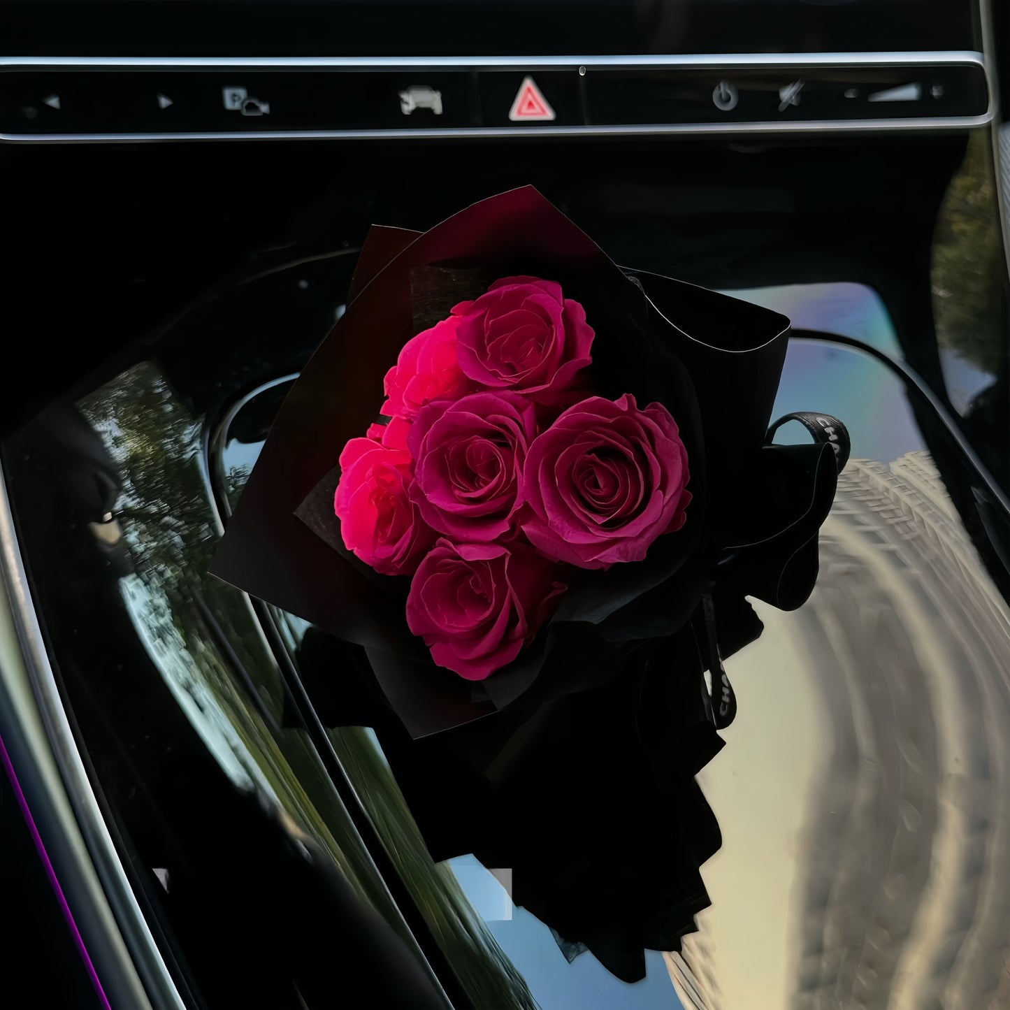 CAR DECOR | PINK FLOYD ROSE | MINI PRESERVE BOUQUET